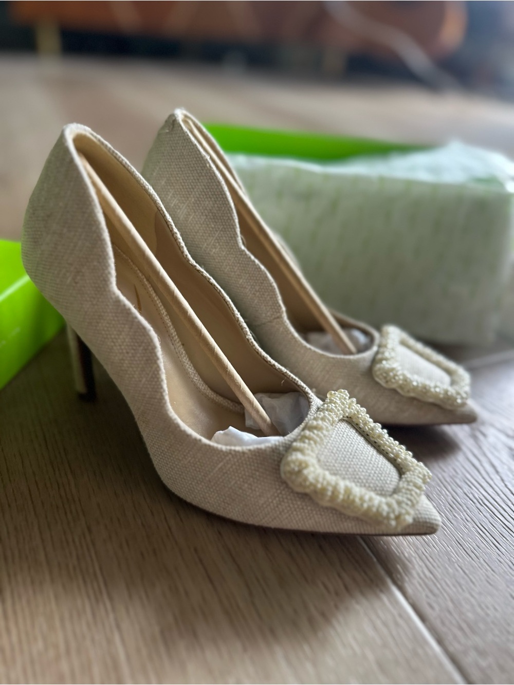 RARE NEW IN BOX Sam Edelman Harriett Beaded Buckle Pumps – Ivory | Size 5M